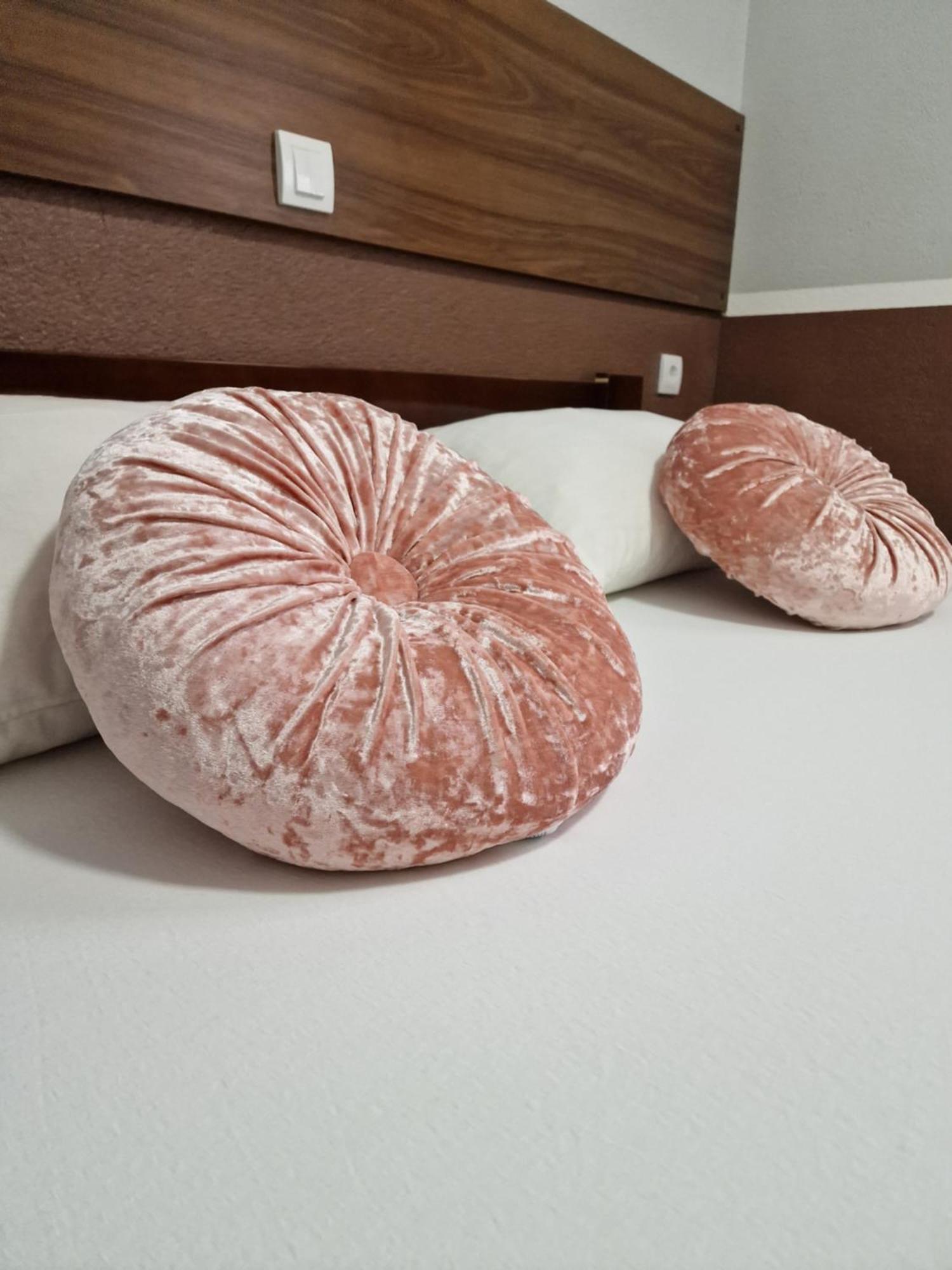 Hotel Djerdan Kraljevo Luaran gambar
